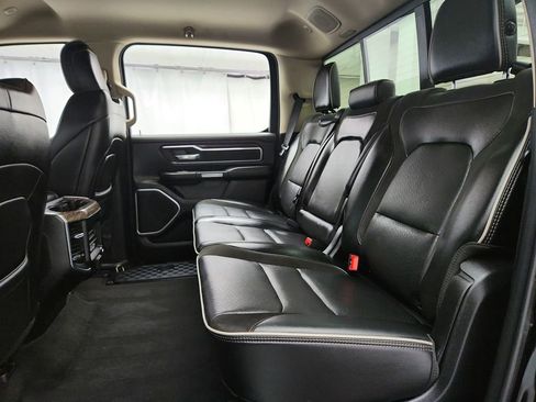 Used 2020 RAM 1500 Laramie AWD/4WD image 28