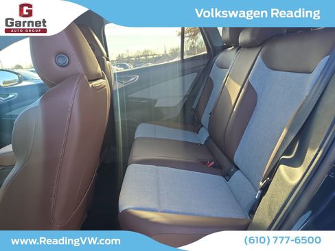 Certified 2023 Volkswagen ID.4 Standard image 24