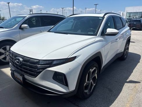 Used 2024 Hyundai Tucson SEL w/ Convenience Package AWD/4WD image 3
