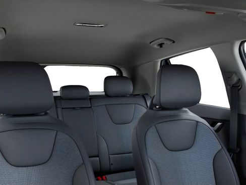 New 2026 Kia Niro Wind FWD image 27