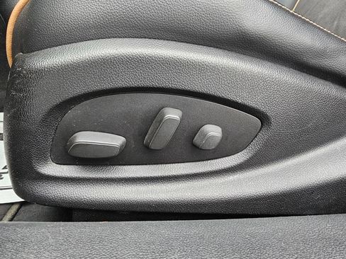 Used 2014 Chevrolet Impala LT image 31