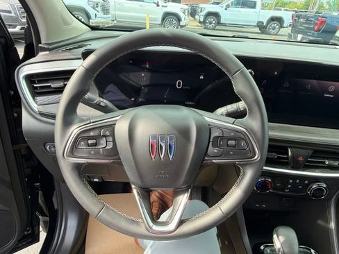 Used 2024 Buick Encore GX Preferred FWD image 26