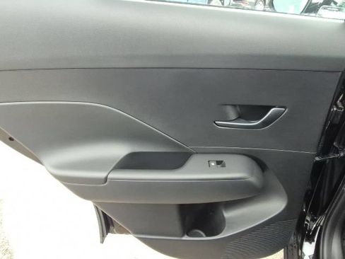 New 2026 Hyundai Kona SE AWD/4WD image 12