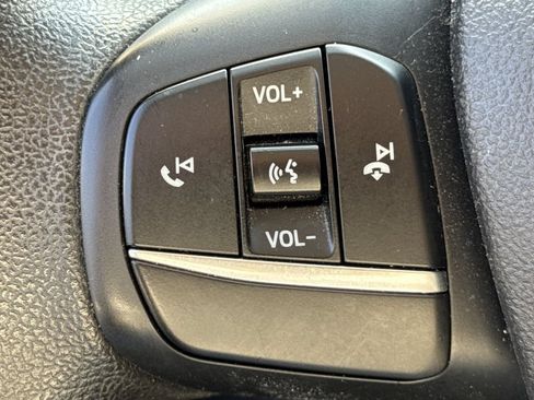 Used 2022 Ford Maverick XL FWD image 23