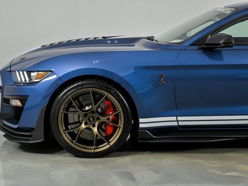 Used 2021 Ford Mustang Shelby GT500 w/ Technology Package image 7