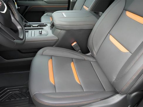 New 2026 GMC Sierra 2500 AT4 w/ AT4 Premium Plus Package image 14