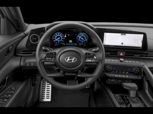 New 2026 Hyundai Elantra Sport FWD image 17