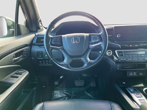 Used 2024 Honda Ridgeline Black Edition image 24