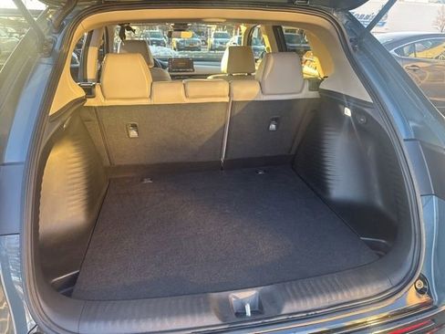 Used 2023 Honda HR-V EX-L image 13