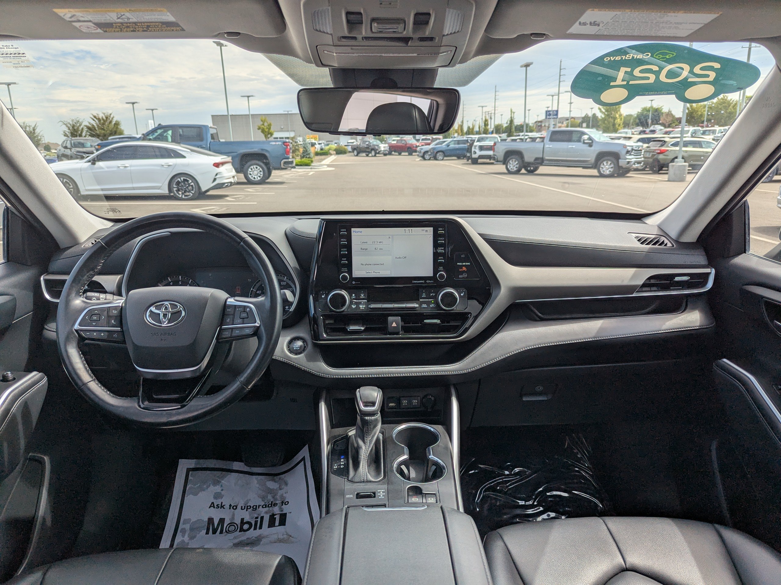Used 2021 Toyota Highlander XLE AWD/4WD image 28