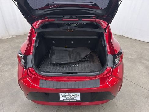 Used 2023 Toyota Corolla SE image 24