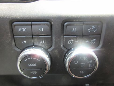 New 2026 GMC Sierra 1500 AT4 image 18