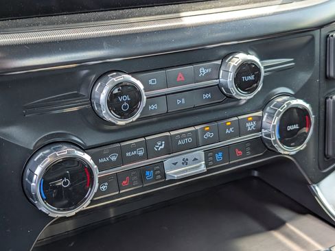 New 2025 Ford F150 Platinum w/ Equipment Group 702A High image 18