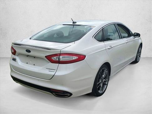 Used 2016 Ford Fusion Titanium FWD image 5