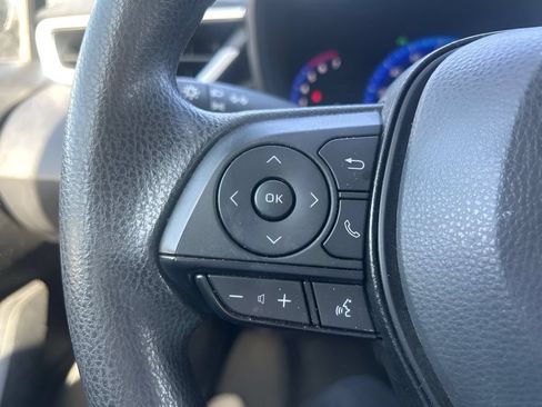 Used 2022 Toyota Corolla LE FWD image 15