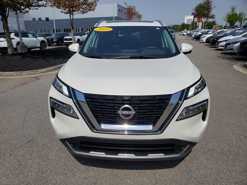 Certified 2023 Nissan Rogue SL w/ SL Premium Package image 9