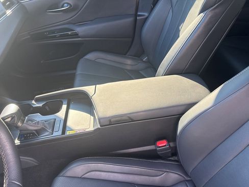 Used 2023 Lexus ES 350 F Sport image 23