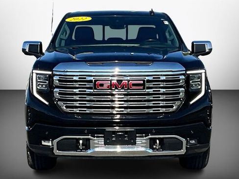 Used 2022 GMC Sierra 1500 Denali w/ Technology Package image 3