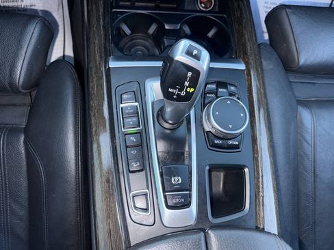 Used 2016 BMW X5 xDrive40e AWD/4WD image 18