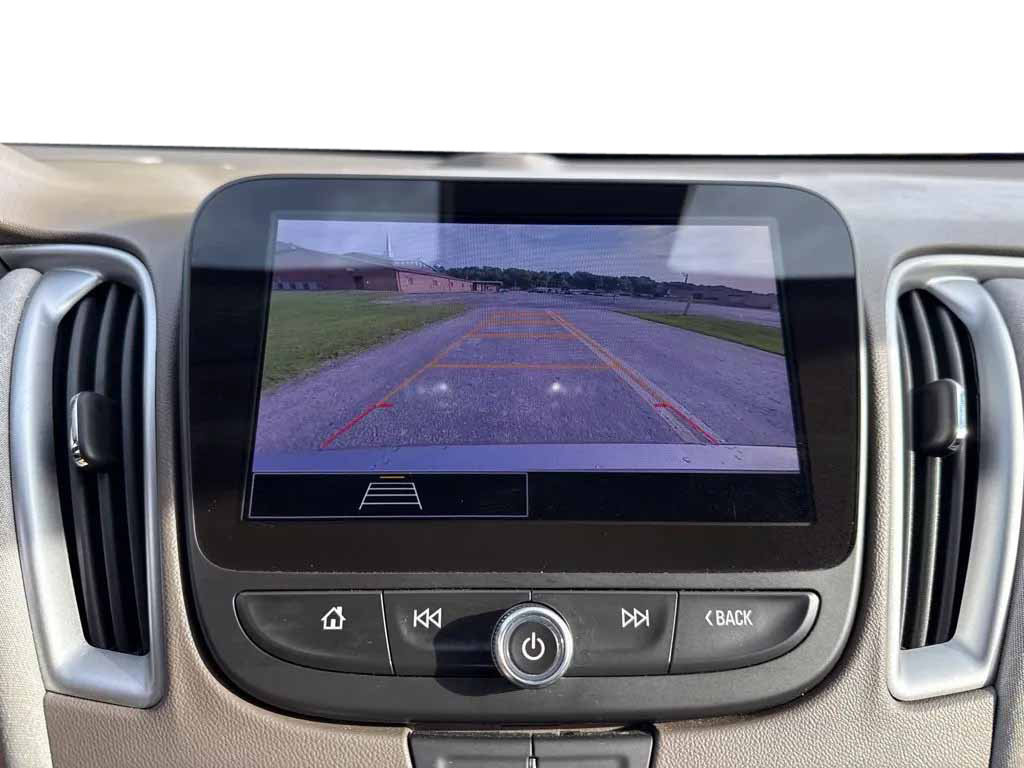 Used 2024 Chevrolet Malibu LT FWD image 23