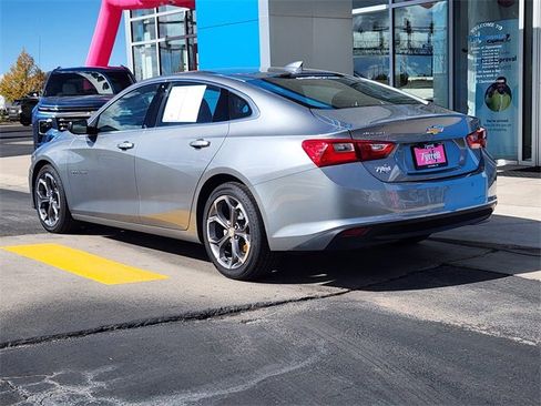 Used 2024 Chevrolet Malibu LT image 4