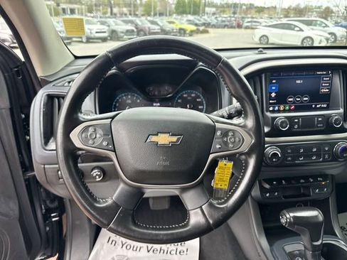 Used 2021 Chevrolet Colorado Z71 AWD/4WD image 15