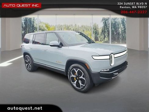 Used 2023 Rivian R1S Adventure AWD/4WD image 3