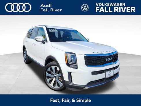 Used 2022 Kia Telluride S image 1