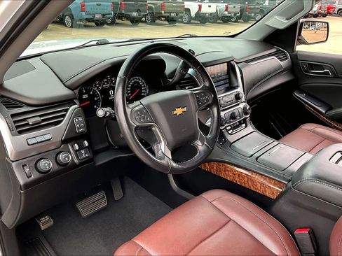 Used 2020 Chevrolet Tahoe Premier w/ Premier Plus Edition image 33