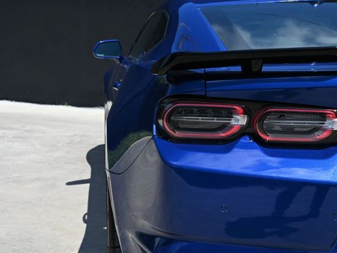 Used 2023 Chevrolet Camaro ZL1 RWD image 17
