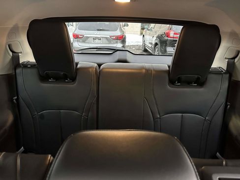 Used 2024 INFINITI QX60 Pure image 11