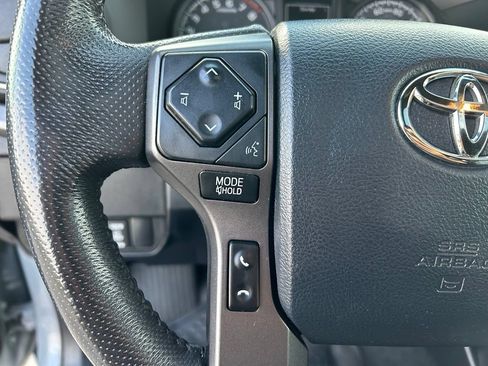 Used 2020 Toyota Tacoma TRD Sport w/ TRD Premium Sport Package AWD/4WD image 14