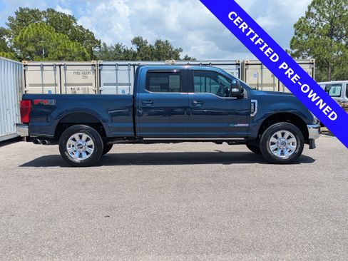 Used 2020 Ford F250 Lariat w/ Lariat Ultimate Package AWD/4WD image 3