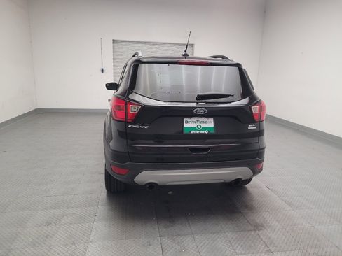 Used 2019 Ford Escape SEL FWD image 6