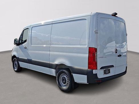 Used 2026 Mercedes-Benz Sprinter 2500 image 7