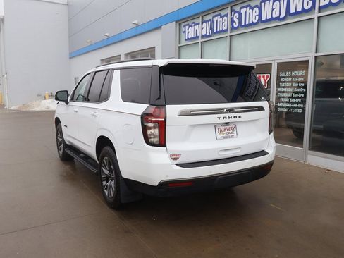 Certified 2022 Chevrolet Tahoe Z71 w/ Luxury Package AWD/4WD image 6