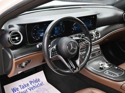 Used 2023 Mercedes-Benz E 450 4MATIC Sedan image 19