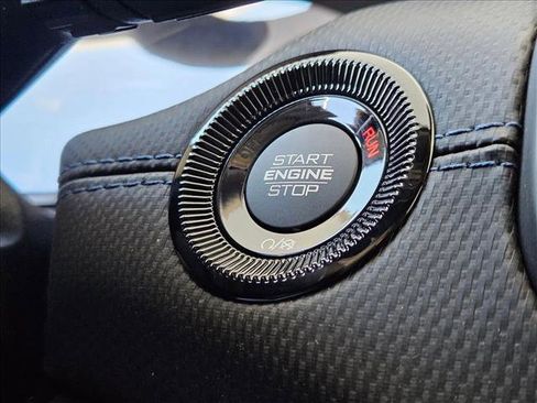 New 2026 Jeep Compass Latitude image 13