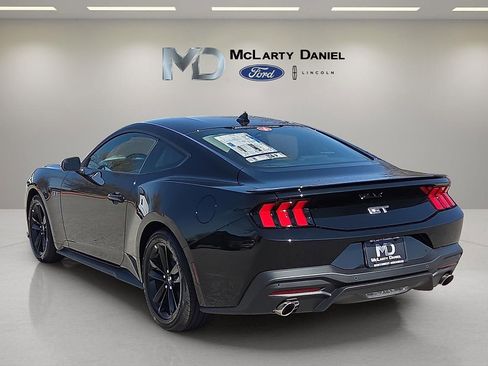 New 2026 Ford Mustang GT RWD image 4