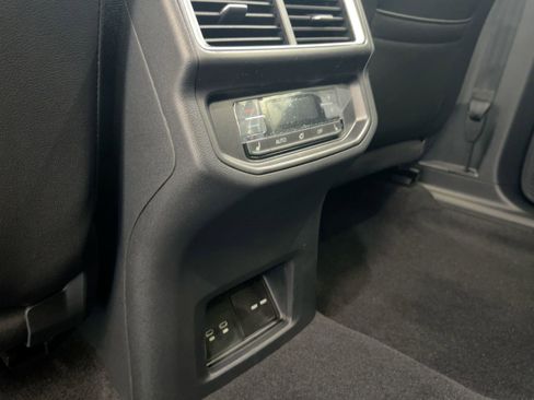 New 2026 Volkswagen Atlas SEL Premium R-Line AWD/4WD image 35