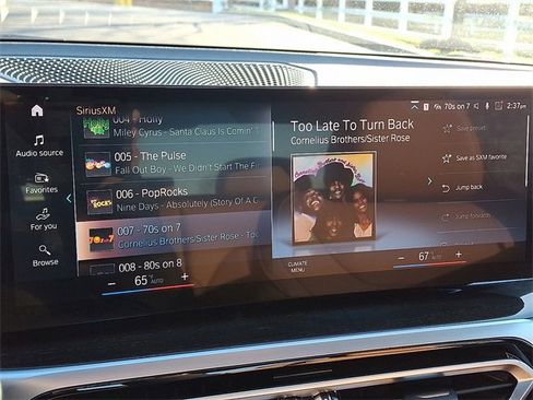 Used 2023 BMW 330i xDrive Sedan w/ Premium Package image 19