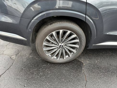 Used 2024 Hyundai Palisade Calligraphy image 27