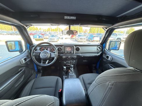 Used 2021 Jeep Wrangler Unlimited Sport image 45