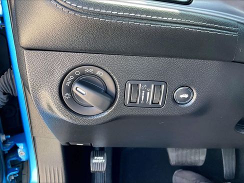 Used 2023 Dodge Challenger R/T Scat Pack RWD image 14