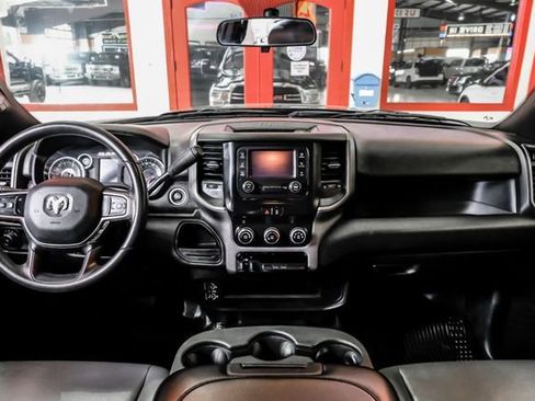 Used 2023 RAM 2500 Tradesman w/ Chrome Appearance Group AWD/4WD image 15