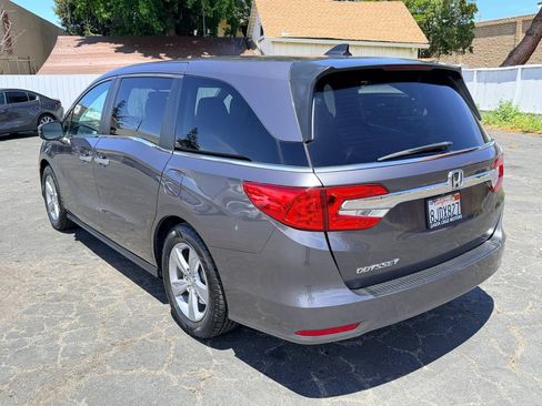 Used 2019 Honda Odyssey EX image 4