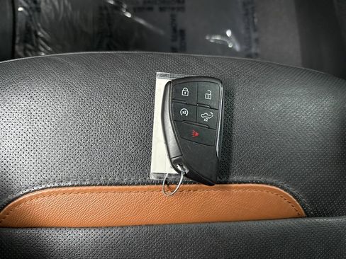 Used 2024 GMC Sierra 1500 AT4 w/ Technology Package image 38