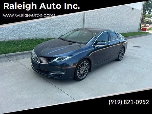 Used 2014 Lincoln MKZ AWD image 1