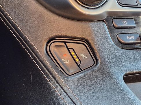 Used 2019 Chevrolet Tahoe LT image 22