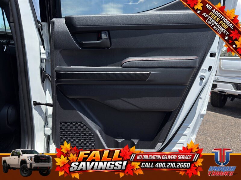 Used 2025 Toyota Tacoma TRD Pro AWD/4WD image 30